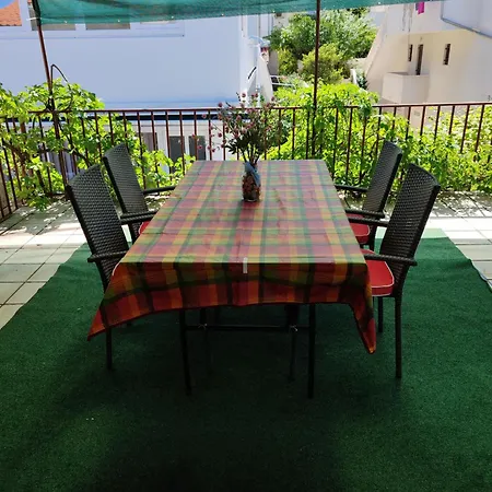 For 4 People Appartamento Hvar Town